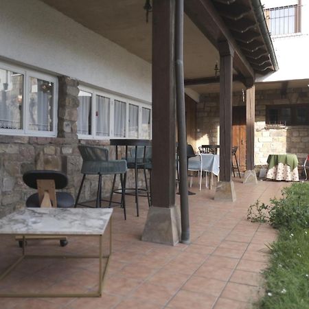 Posada La Estela De Barros Corrales De Buelna Esterno foto