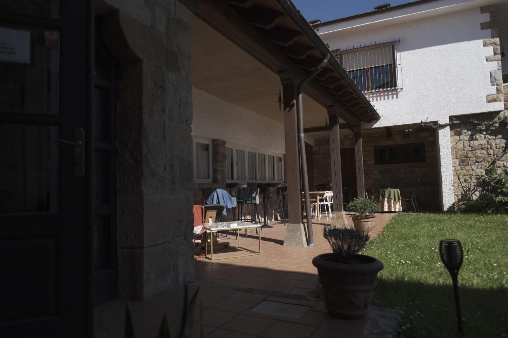 Posada La Estela De Barros Corrales De Buelna Esterno foto
